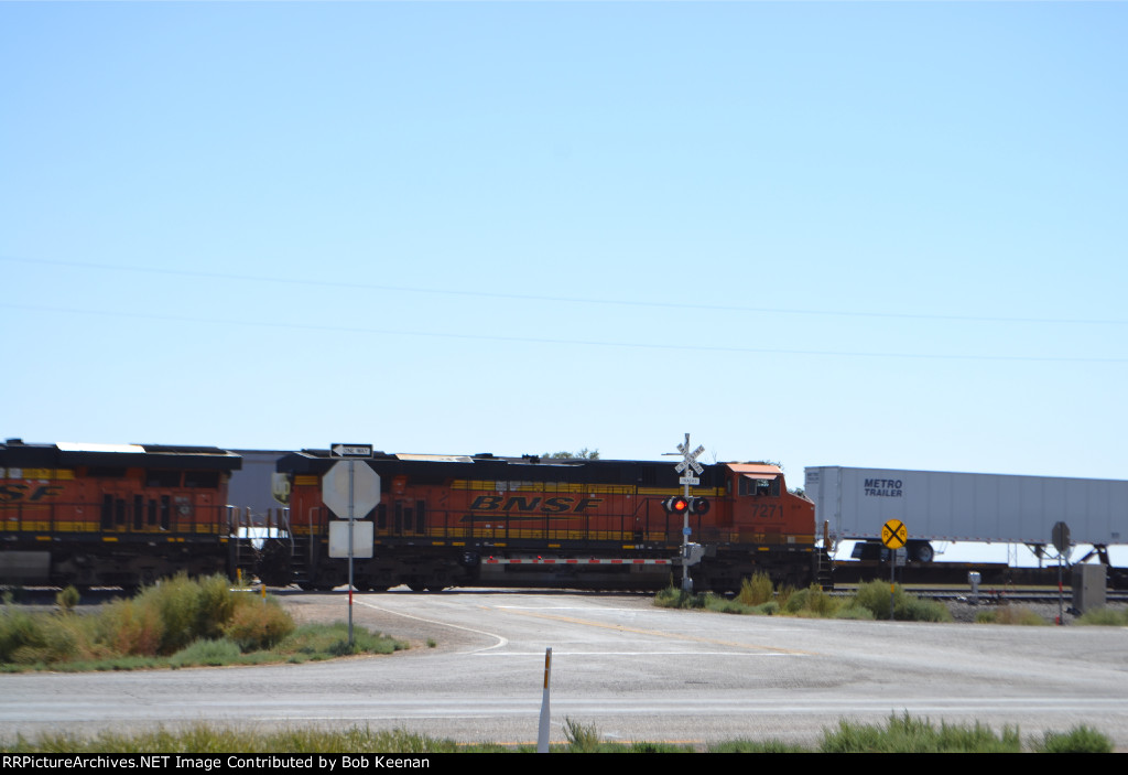 BNSF 7271